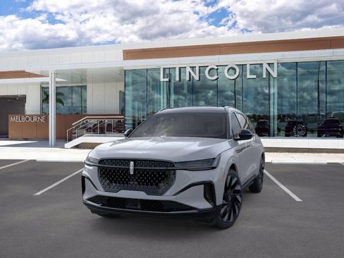 New 2026 Lincoln Nautilus Reserve AWD/4WD image 2