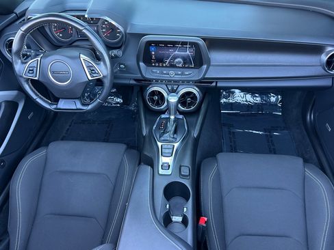 Used 2023 Chevrolet Camaro LT w/ Technology Package image 16