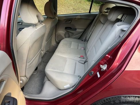 Used 2010 Honda Insight EX image 18