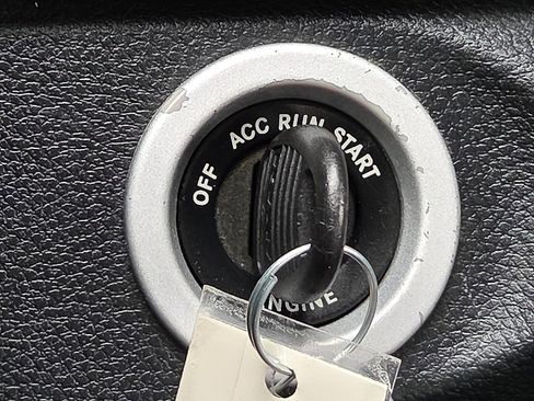 Used 2015 RAM 1500 Tradesman image 19