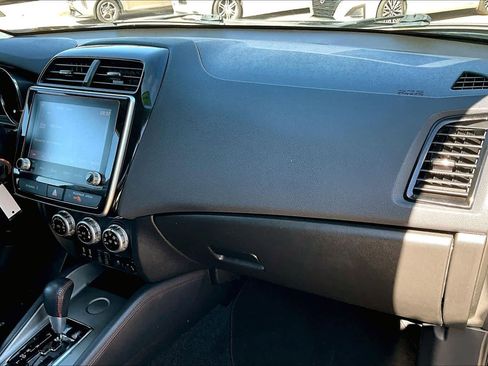 Used 2021 Mitsubishi Outlander Sport LE image 19