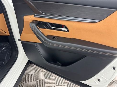 Used 2025 MAZDA CX-90 3.3 Turbo S w/ Premium Plus image 24