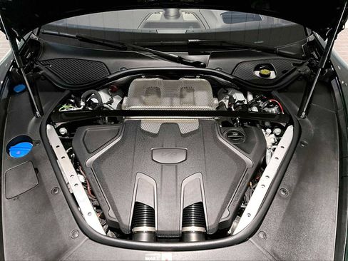 Used 2025 Porsche Panamera Turbo S image 24