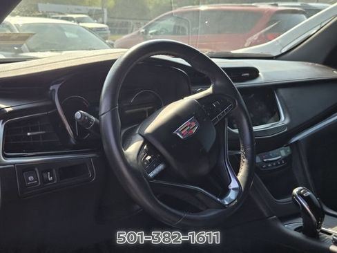 Used 2023 Cadillac XT6 Luxury FWD image 8