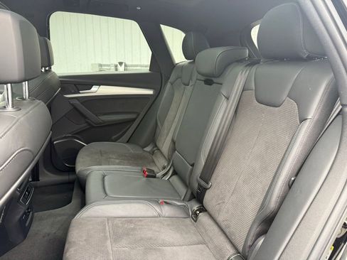 Used 2019 Audi SQ5 Premium Plus w/ Premium Plus Package image 15