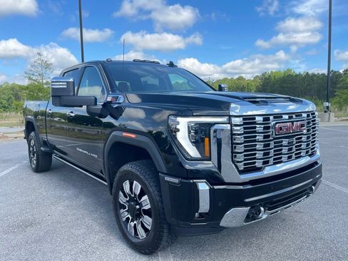 Used 2025 GMC Sierra 2500 Denali w/ Max Trailering Package AWD/4WD image 73