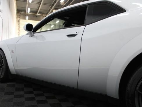 Used 2019 Dodge Challenger R/T Scat Pack RWD image 10