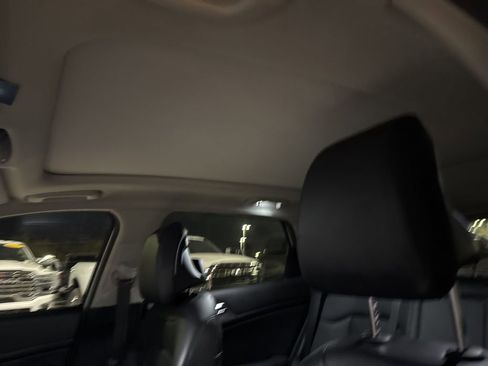 Used 2023 Kia Sportage SX image 55