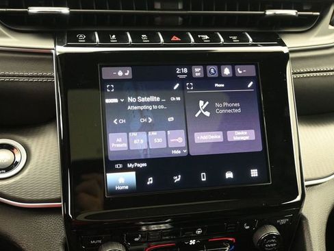 New 2026 Jeep Grand Cherokee L 4WD image 17