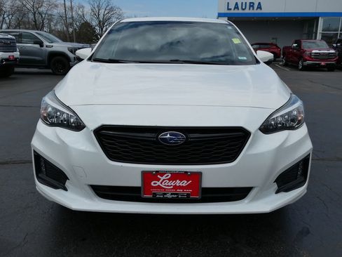 Used 2018 Subaru Impreza 2.0i Sport image 9
