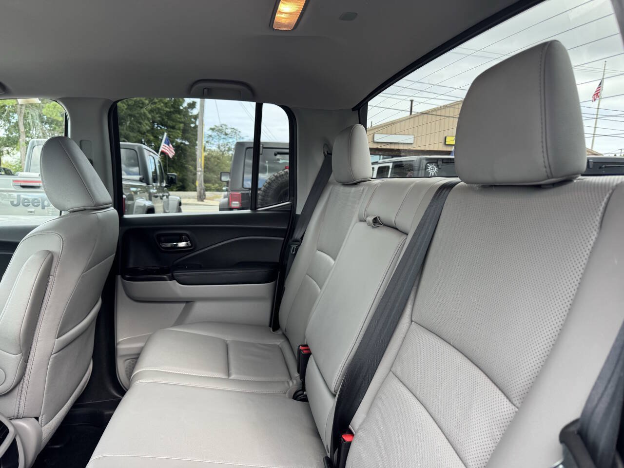 Used 2018 Honda Ridgeline RTL image 25