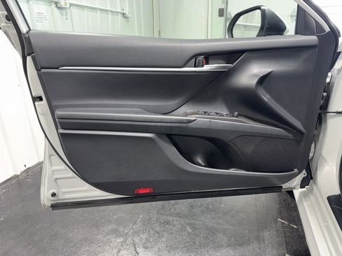Used 2023 Toyota Camry LE FWD image 18