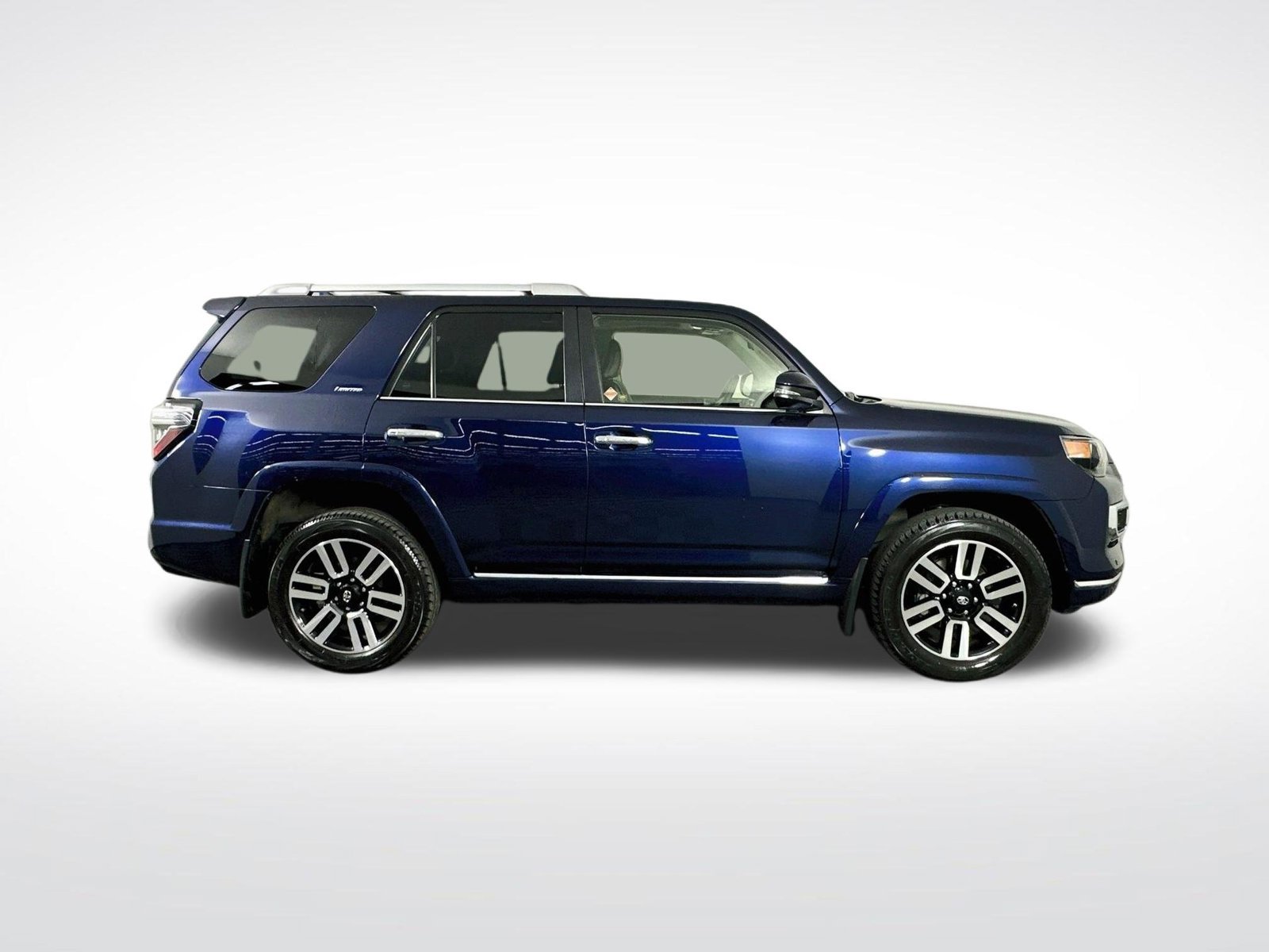 Used 2019 Toyota 4Runner Limited AWD/4WD image 9
