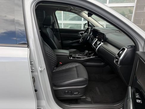 Used 2022 Kia Sorento SX AWD/4WD image 46