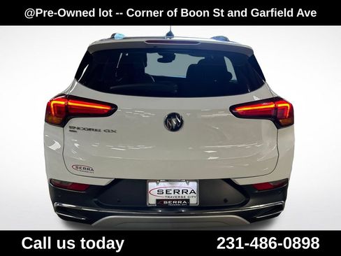 Used 2020 Buick Encore GX Essence w/ Advanced Technology Package AWD/4WD image 4