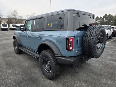 New 2025 Ford Bronco Outer Banks w/ Sasquatch Package image 3