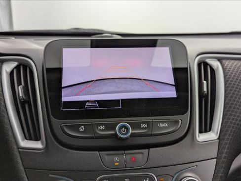 Used 2023 Chevrolet Malibu LT image 29