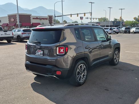 Used 2016 Jeep Renegade Limited FWD image 3