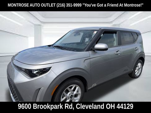 Used 2024 Kia Soul LX w/ Option Group 015 FWD image 29