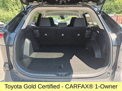 Certified 2025 Toyota RAV4 LE AWD/4WD image 23