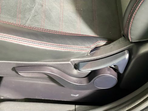 Used 2024 Mitsubishi Outlander Sport 2.0 ES image 15