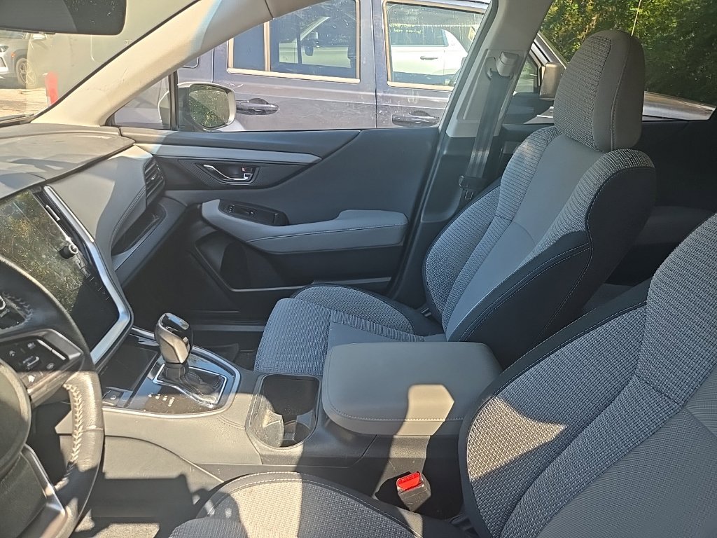 Used 2022 Subaru Outback Premium AWD/4WD image 9