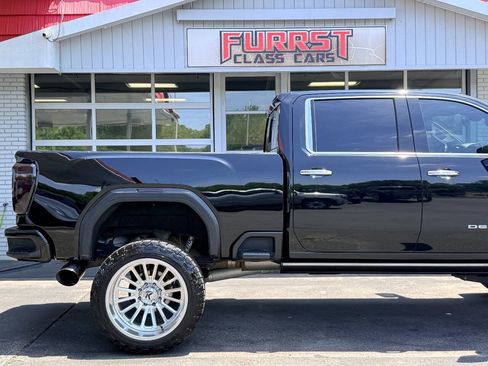 Used 2021 GMC Sierra 2500 Denali w/ Denali Ultimate Package AWD/4WD image 11
