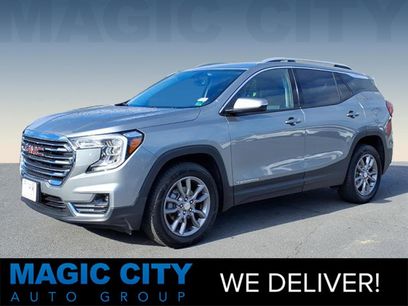 Used 2024 GMC Terrain SLT