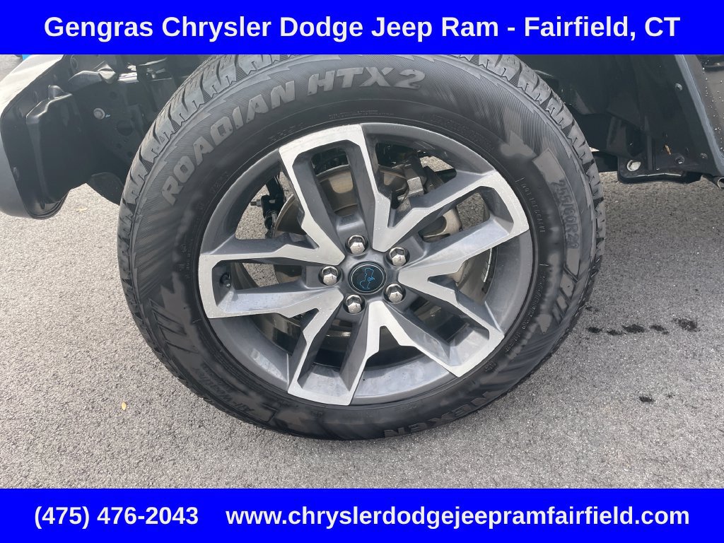 Used 2024 Jeep Wrangler Unlimited w/ Convenience Group AWD/4WD image 13