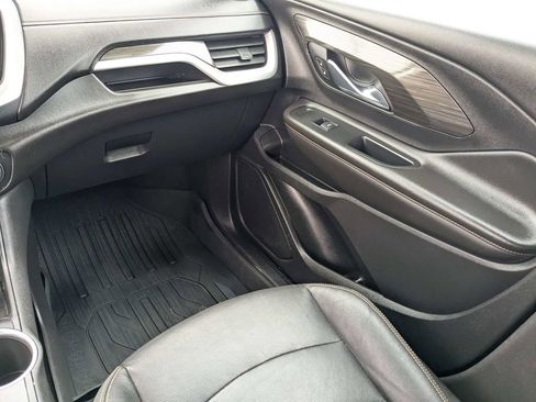Used 2021 GMC Terrain SLT w/ Elevation Edition FWD image 17