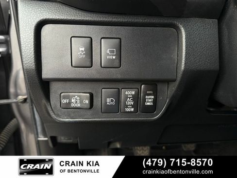 Used 2022 Toyota Tacoma TRD Off-Road w/ TRD Premium Off Road Package AWD/4WD image 14