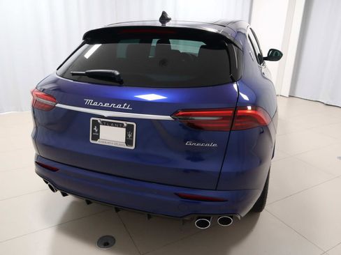 New 2025 Maserati Grecale GT image 5