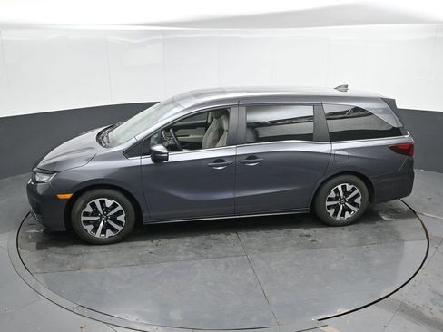 Used 2025 Honda Odyssey EX-L image 34