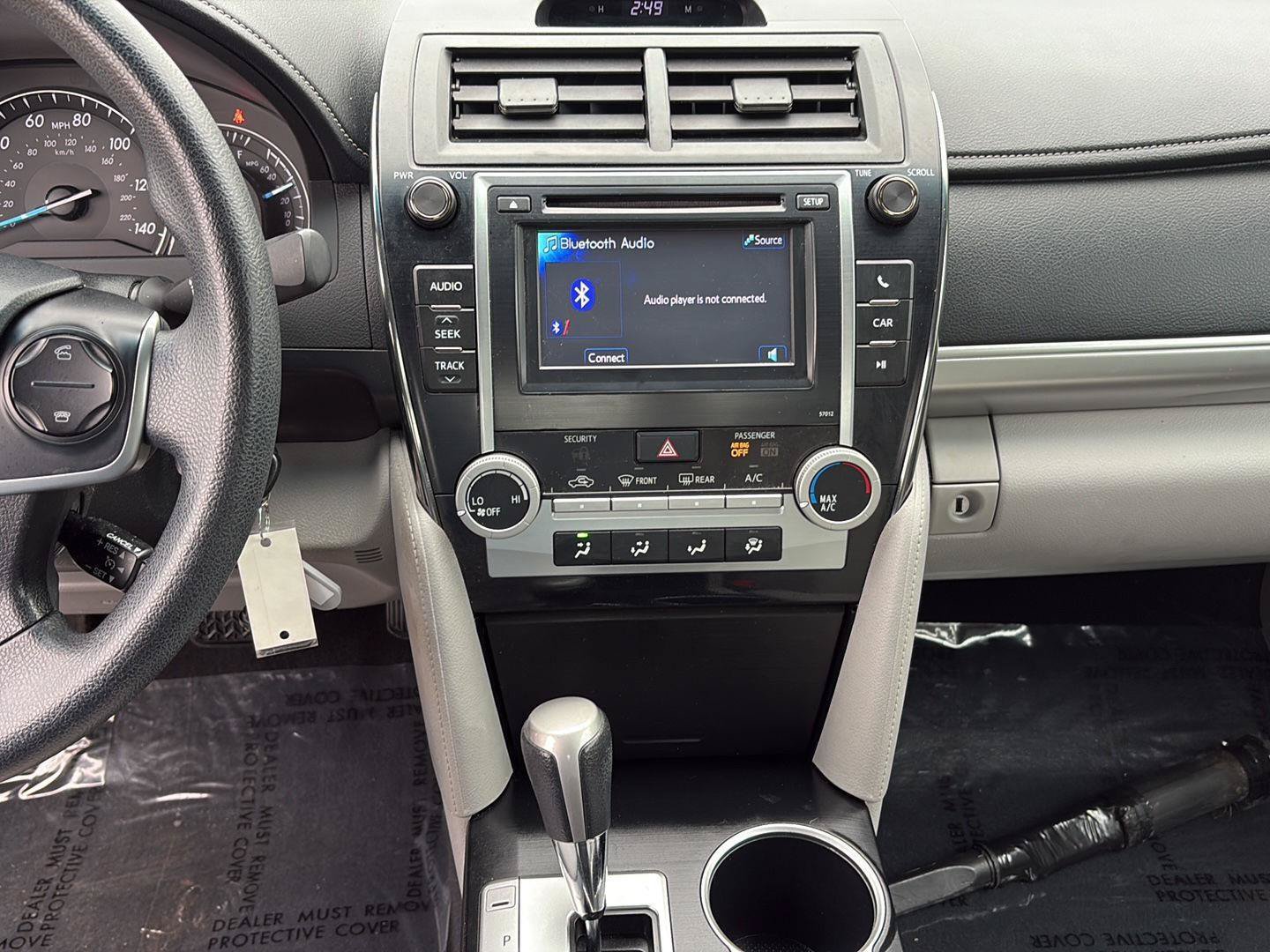 Used 2012 Toyota Camry LE FWD image 11