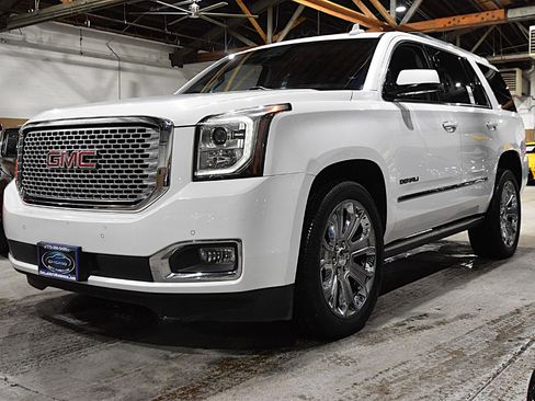 Used 2016 GMC Yukon Denali w/ Open Road Package image 6