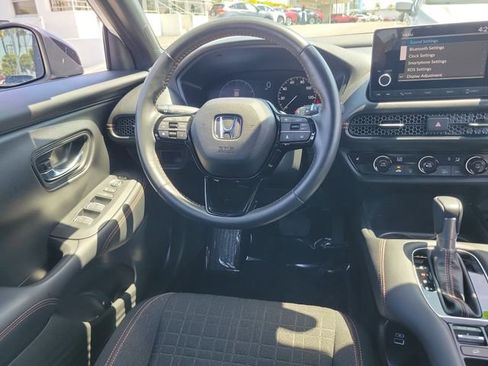 Certified 2023 Honda HR-V Sport image 11