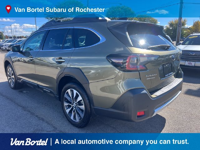 Certified 2025 Subaru Outback Touring XT AWD/4WD image 4