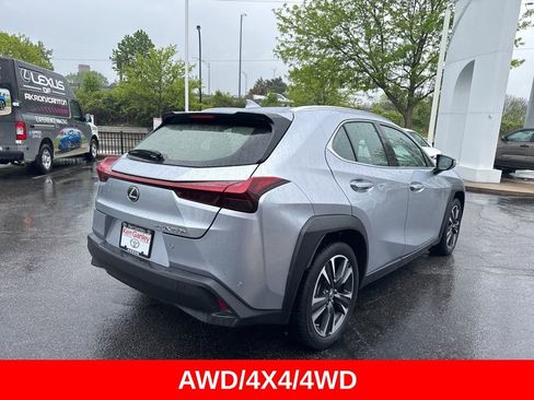 Used 2024 Lexus UX 250h AWD image 7