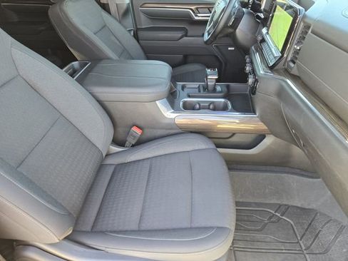 Used 2023 Chevrolet Silverado 1500 RST w/ Convenience Package II image 16