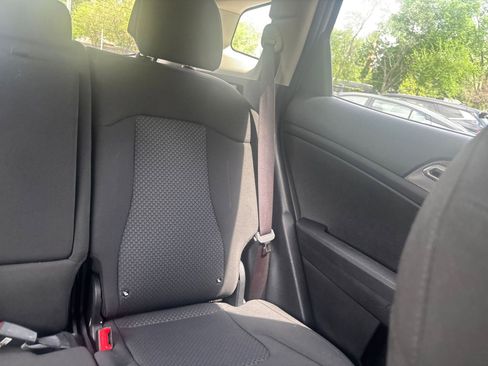Used 2025 Kia Sportage LX FWD image 35