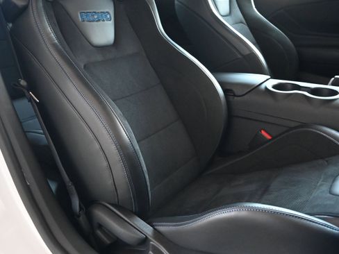 Used 2024 Ford Mustang Dark Horse RWD image 34