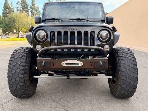 Used 2014 Jeep Wrangler Unlimited Sport w/ Quick Order Package 24S AWD/4WD image 5