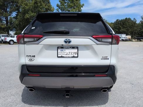 Used 2020 Toyota RAV4 XSE w/ XSE Grade Weather Package AWD/4WD image 6