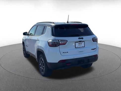 Used 2025 Jeep Compass Trailhawk w/ Trailer Tow Group AWD/4WD image 11
