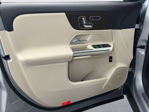Certified 2026 Mercedes-Benz GLA 250 4MATIC image 15
