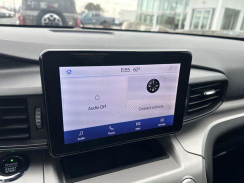 Used 2021 Ford Explorer XLT image 15