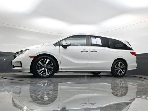 Used 2023 Honda Odyssey Touring image 36