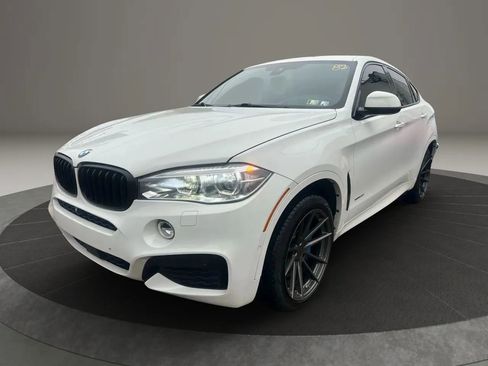 Used 2018 BMW X6 xDrive50i AWD/4WD image 1