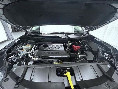 Certified 2025 Nissan Rogue SV AWD/4WD image 24