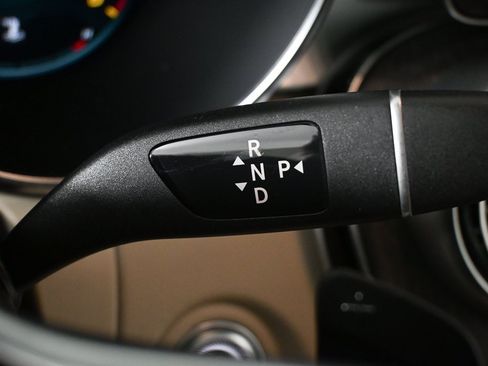 Certified 2021 Mercedes-Benz GLC 300 GLC 300 image 11